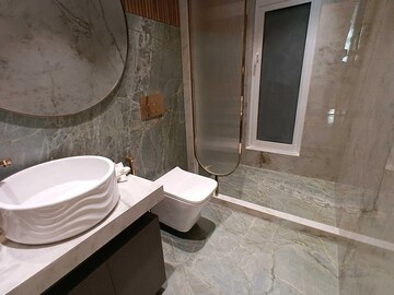 Bathroom in 3 BHK Apartment at Prestige Jasdan Classic, Mahalaxmi – for Sale