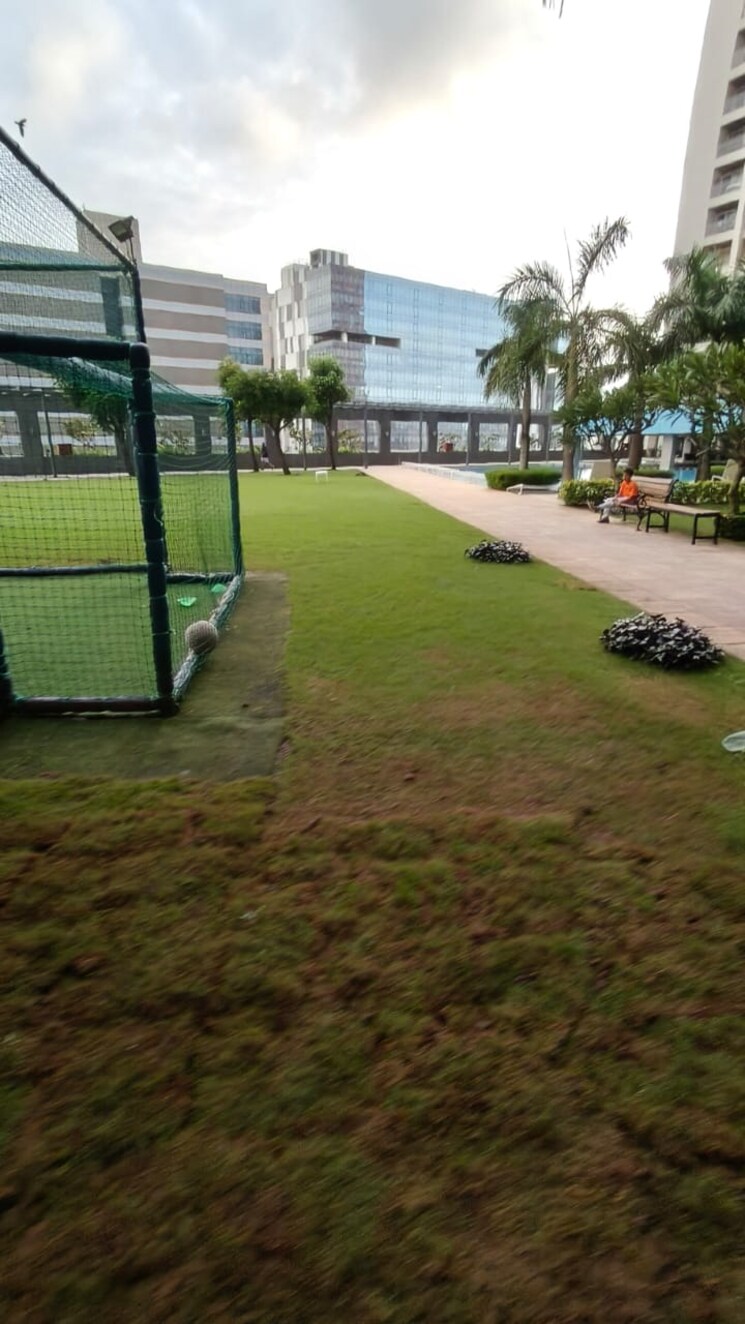 Garden, lodha-fiorenza 2 Bedroom 1150 Sq.Ft. Apartment In Goregaon East Mumbai 9216985