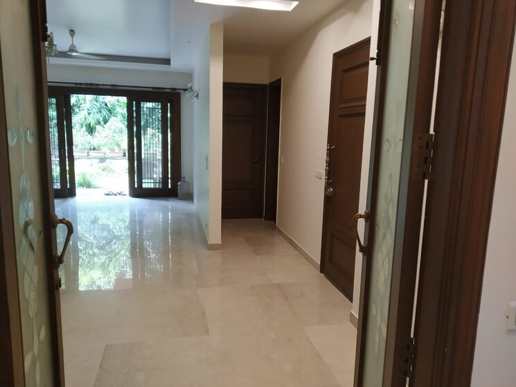 Common Area, anand lok 5 Bedroom 4000 Sq.Ft. Builder Floor In Anand Lok Delhi 9217036