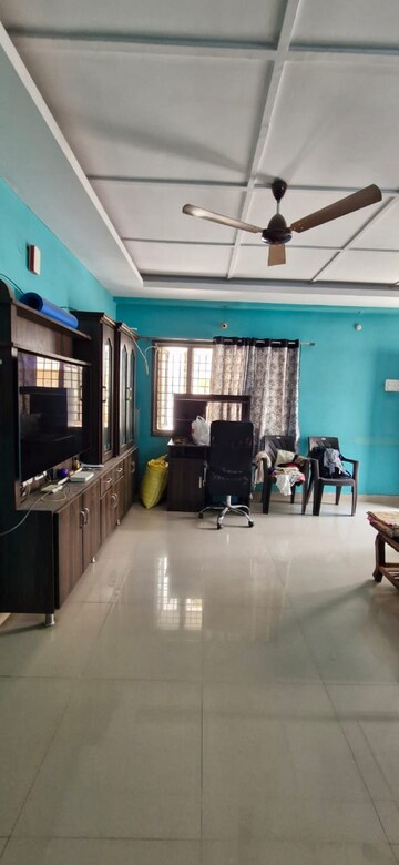Living Room in 2 BHK Builder Floor at Kondapur – for Rent
