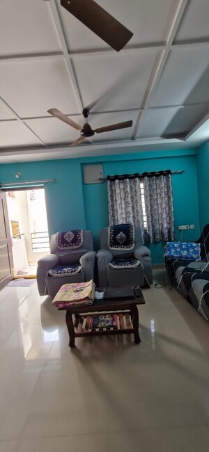 Living Room in 2 BHK Builder Floor at Kondapur – for Rent