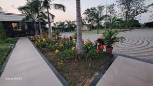  Plot – Exterior View View at Santoshi Nagar - for Sale