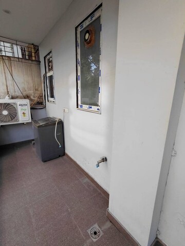 Balcony in 1 BHK Apartment at Saket – for Rent