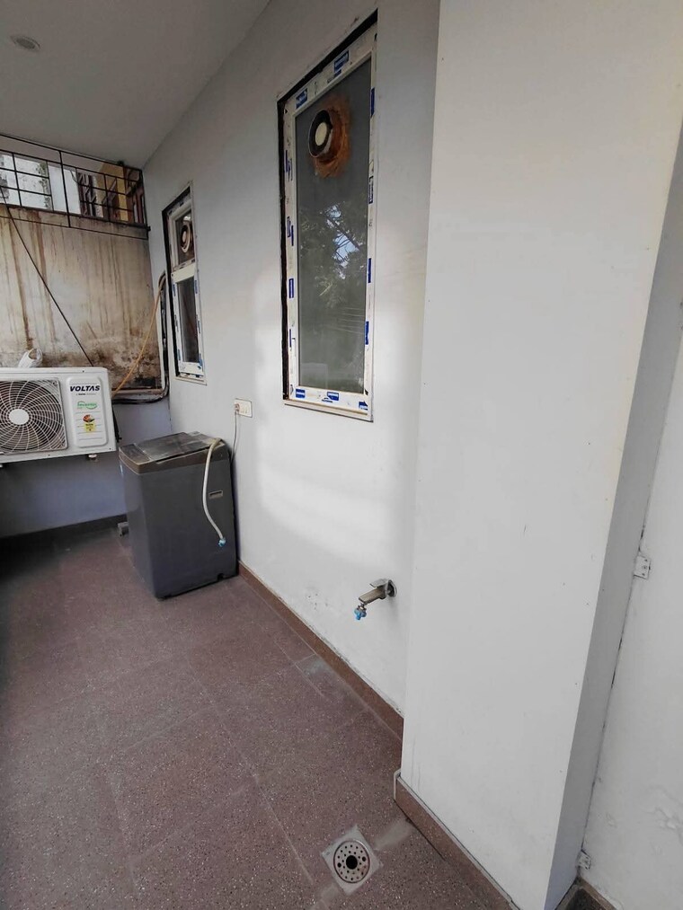 Balcony, saket 1 Bedroom 700 Sq.Ft. Apartment In Saket Delhi 9217060