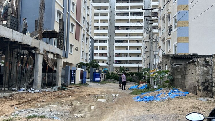 Exterior View, shri-prabhupada-township  250 Sq.Yd. Plot In Gachibowli Hyderabad 9217094