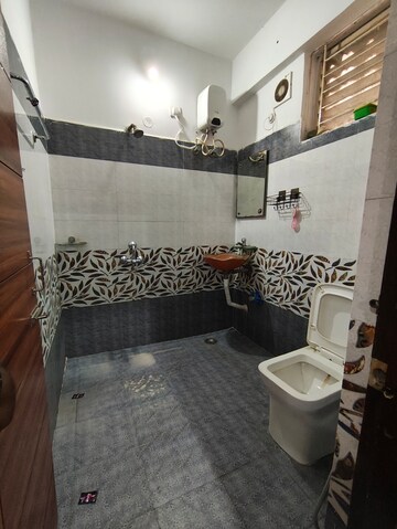 Bathroom in 3 BHK Builder Floor at Madhapur – for Rent