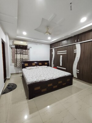 Bedroom in 3 BHK Builder Floor at Madhapur – for Rent