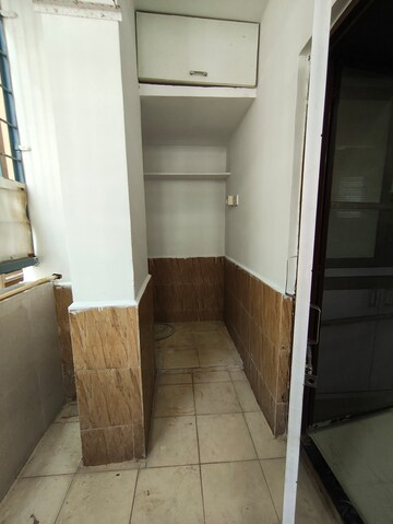 Bathroom in 3 BHK Builder Floor at Madhapur – for Rent