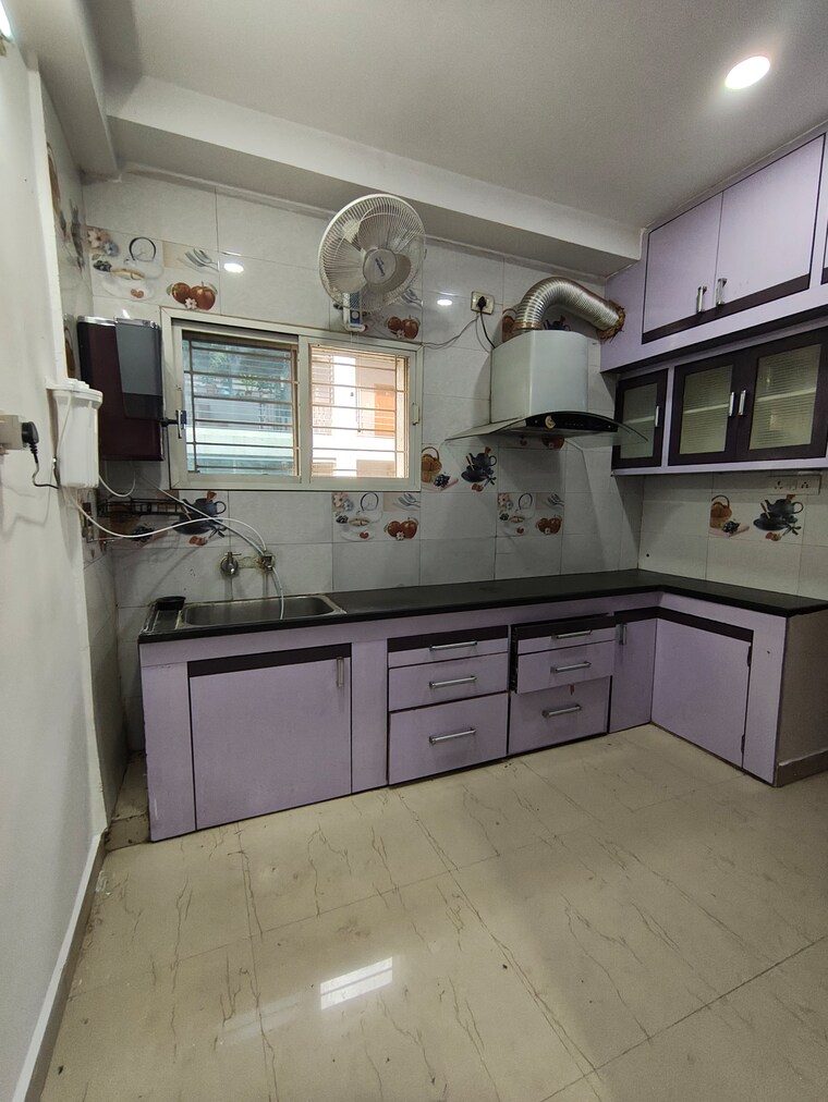 Kitchen, madhapur 3 Bedroom 2000 Sq.Ft. Builder Floor In Madhapur Hyderabad 9217122