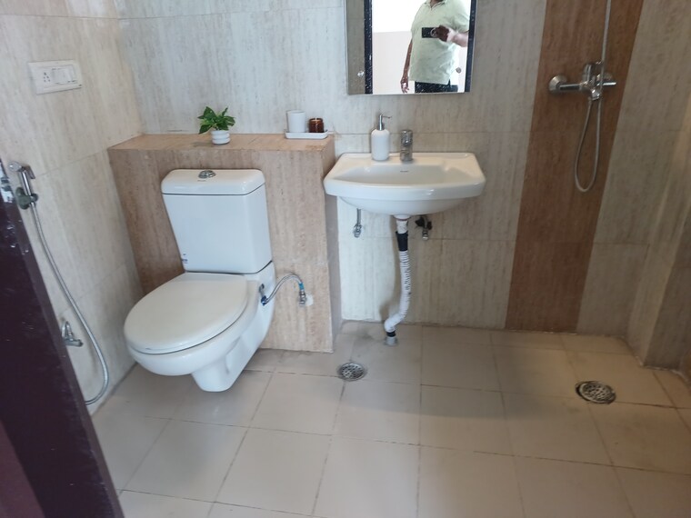 Bathroom, sector 84 3 Bedroom 1725 Sq.Ft. Apartment In Sector 84 Gurgaon 9217121