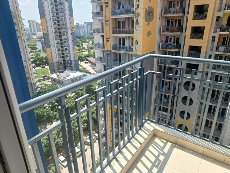 Balcony, sector 84 3 Bedroom 1725 Sq.Ft. Apartment In Sector 84 Gurgaon 9217121