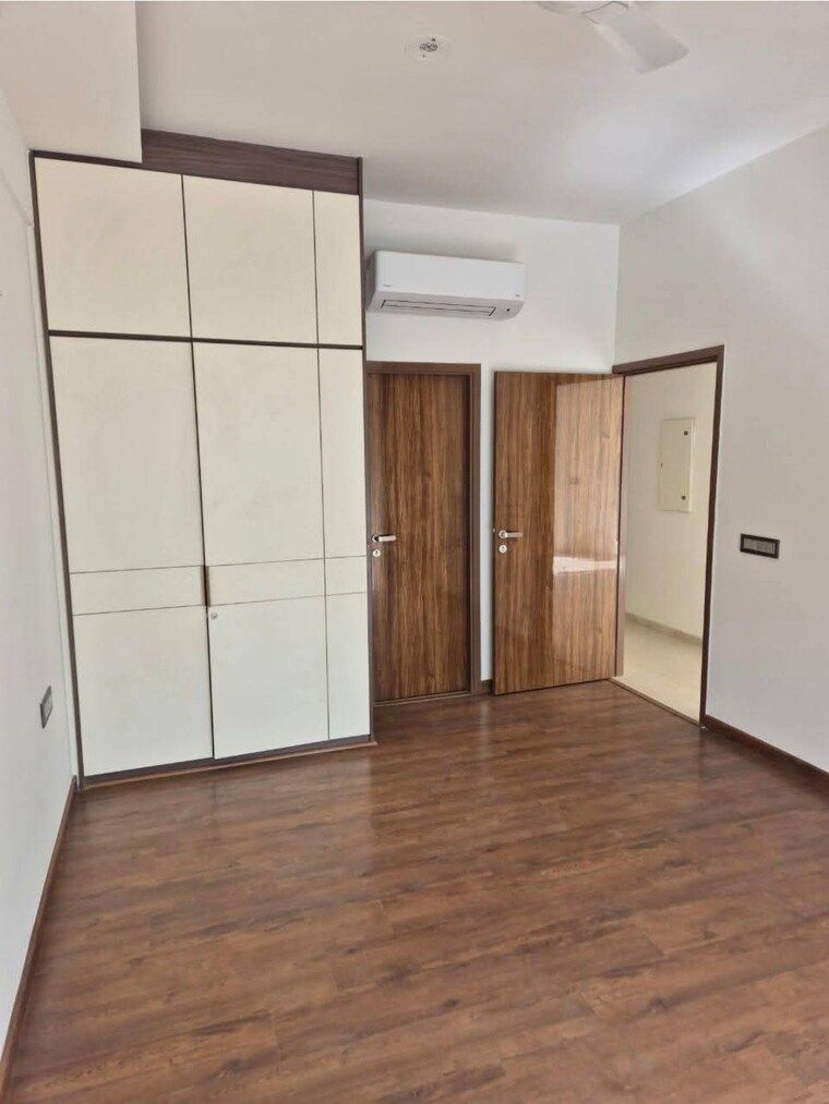 Room, signature-global-city 2 Bedroom 1060 Sq.Ft. Builder Floor In Sector 37d Gurgaon 9217138