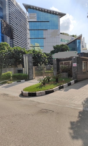  Office Space in IT/SEZ For Sale in Sikanderpur
