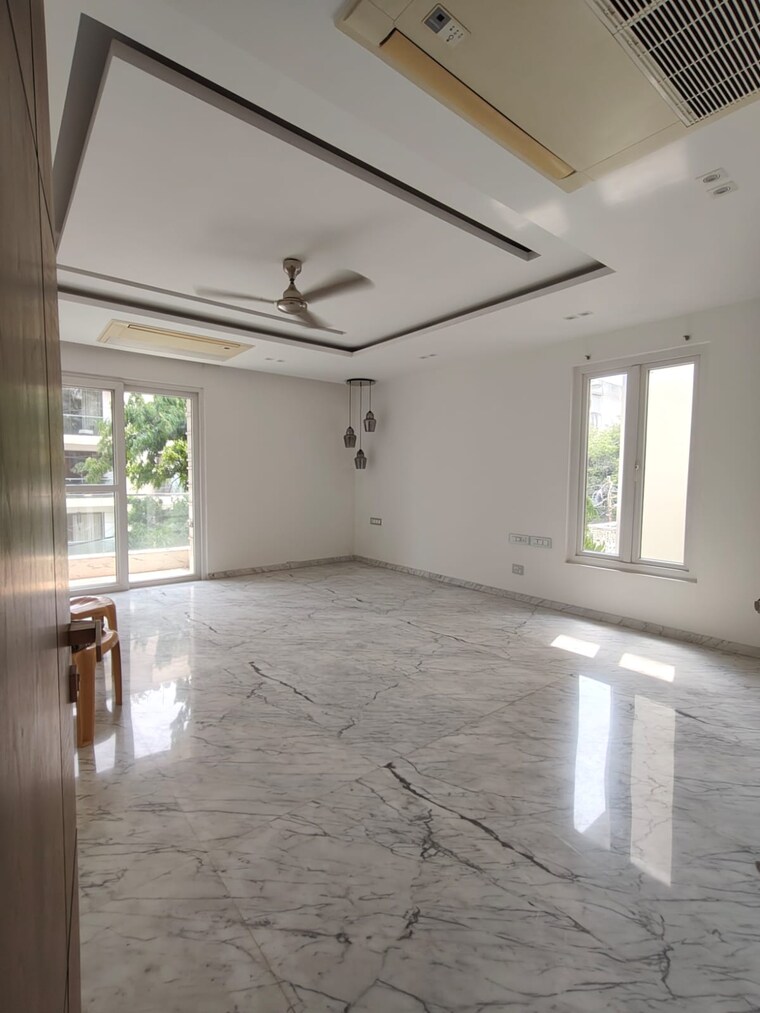 Room, panchsheel park 3.5 Bedroom 3200 Sq.Ft. Apartment In Panchsheel Park Delhi 9217202