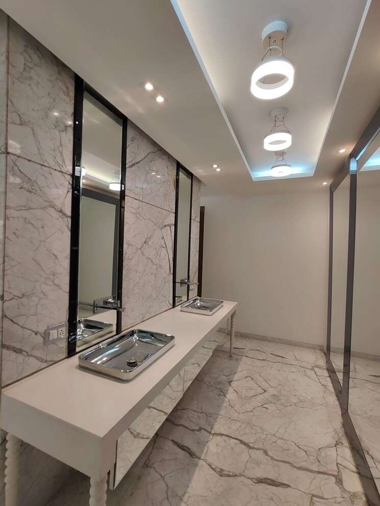 Other, panchsheel park 3.5 Bedroom 3200 Sq.Ft. Apartment In Panchsheel Park Delhi 9217202