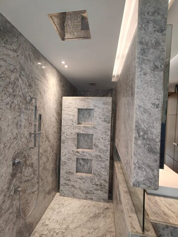  3.5 BHK Apartment at Panchsheel Park – for Rent