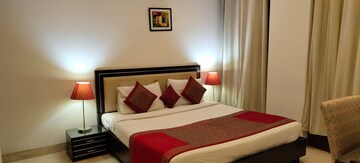Bedroom in 3 BHK Apartment at Saket – for Rent