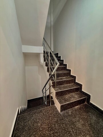 Staircase in 6+ BHK Villa at Safdarjung Enclave – for Rent