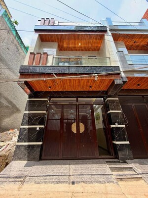 6+ BHK Villa – Exterior View View at Safdarjung Enclave - for Rent