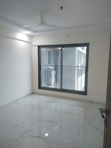 Room in 2 BHK Apartment at Kurla East – for Rent