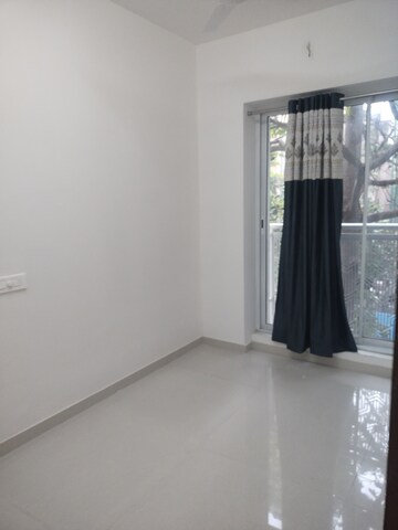 Room in 2.5 BHK Apartment at Sayba Elegant, Kurla East – for Rent