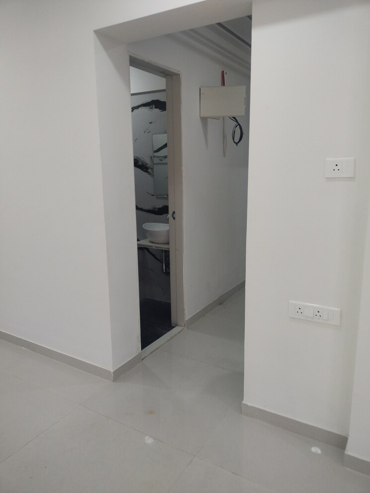 Room, sayba-elegant 2.5 Bedroom 700 Sq.Ft. Apartment In Kurla East Mumbai 9217255