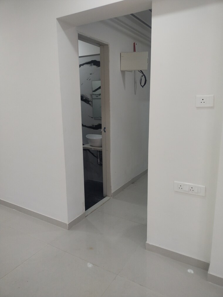 Room, sayba-elegant 2.5 Bedroom 700 Sq.Ft. Apartment In Kurla East Mumbai 9217255