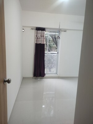 Room in 2.5 BHK Apartment at Sayba Elegant, Kurla East – for Rent