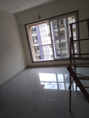 Room in 3 BHK Apartment at Aashiana Towers CHS, Borivali West – for Rent