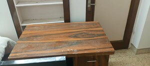 Bedroom in 6+ BHK Villa at South Extension ii – for Rent