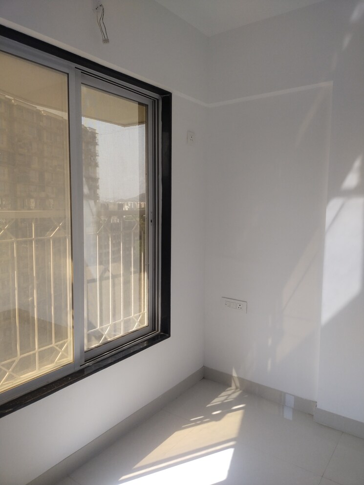 Room, kurla east 1 Bedroom 440 Sq.Ft. Apartment In Kurla East Mumbai 9217267