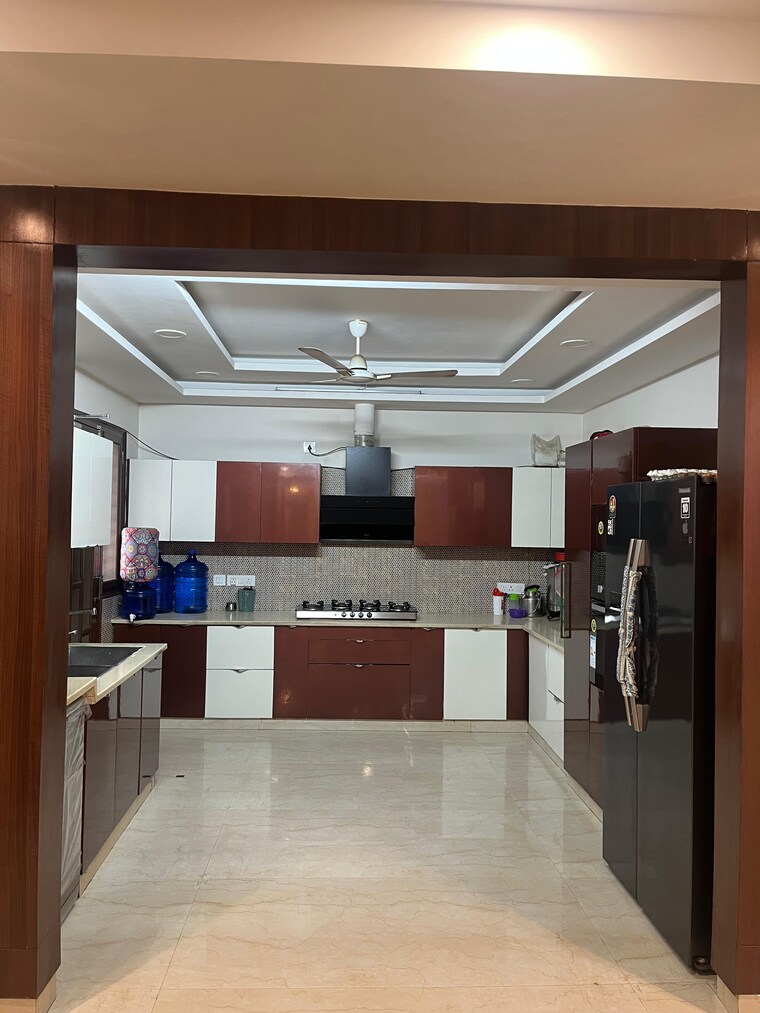 Kitchen, sector 28 4 Bedroom 350 Sq.Yd. Builder Floor In Sector 28 Faridabad 9217289