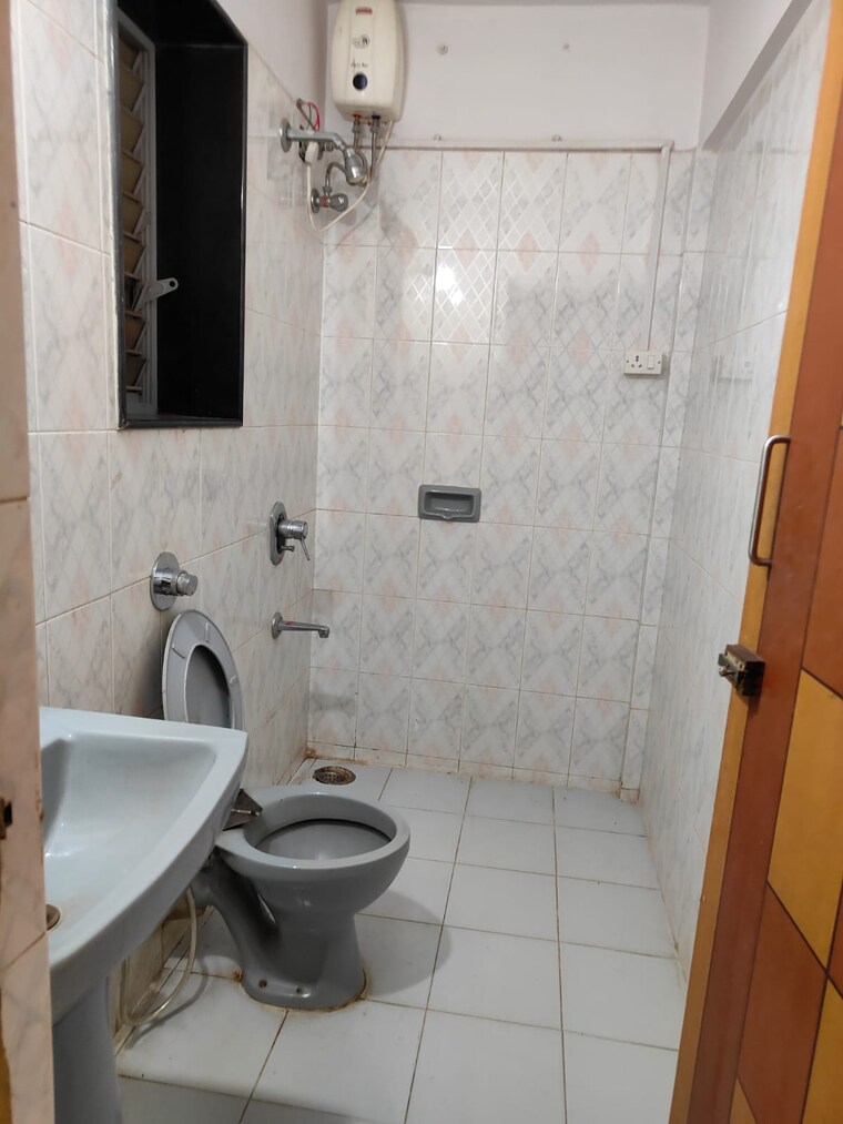 Master Bedroom, windsor-garden-enclave 2 Bedroom 1050 Sq.Ft. Apartment In Vasant Vihar Thane 9217305