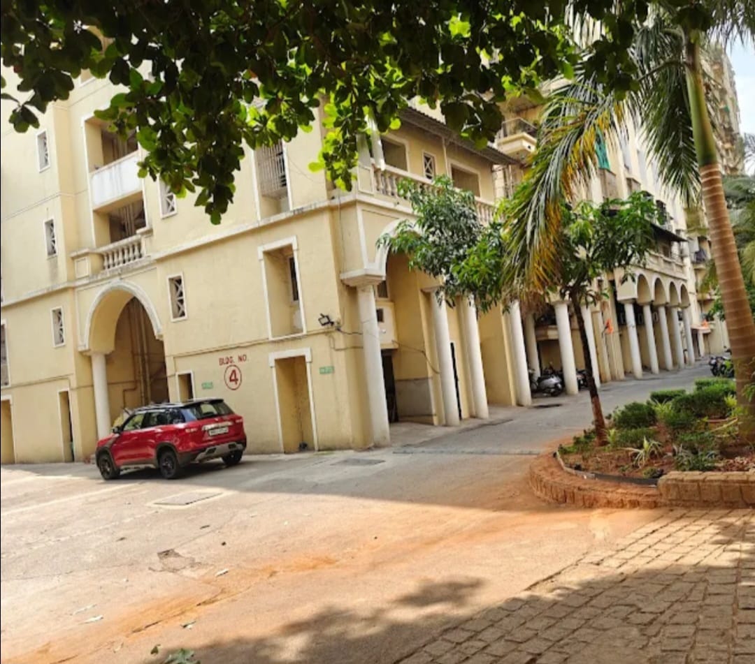 2 BHK + Pooja Room 1050 Sq.Ft. Apartment in Windsor Garden Enclave