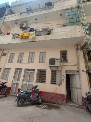  Land For Sale in Kamla Nagar