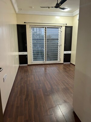 Room in 2 BHK Apartment at Satyam Shrey, Bavdhan – for Sale