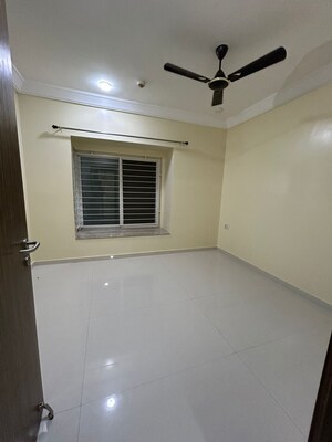 Room in 2 BHK Apartment at Satyam Shrey, Bavdhan – for Sale