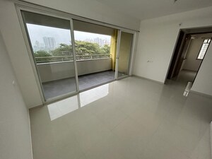 Room in 2 BHK Apartment at Lunawat Atria, Balewadi – for Rent