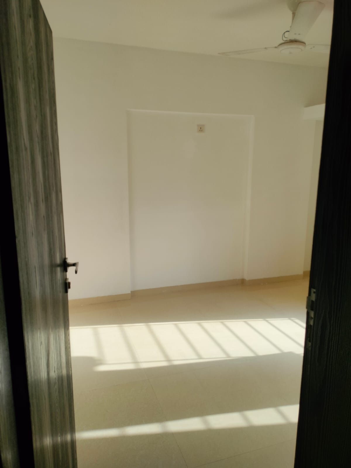 2 BHK Apartment For Rent in Manav Perfect 10