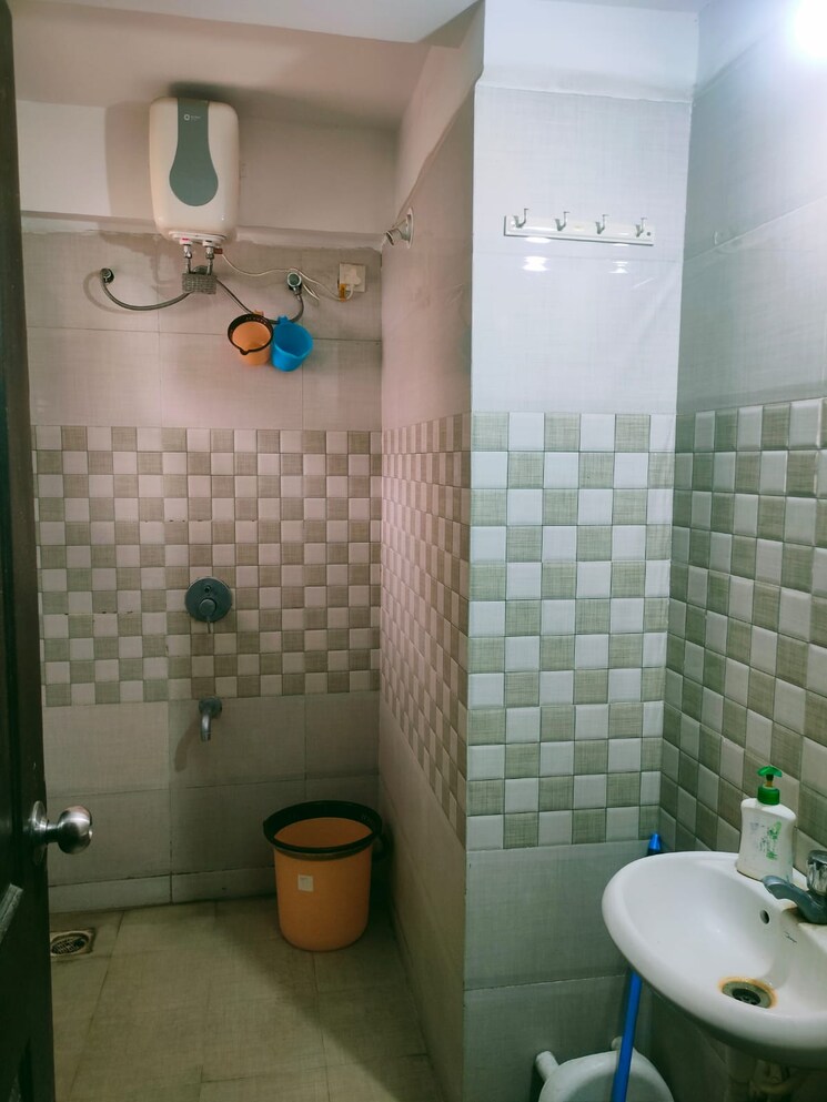 Bathroom, chaitanya-platinum 2 Bedroom 1162 Sq.Ft. Apartment In Balewadi Pune 9217348