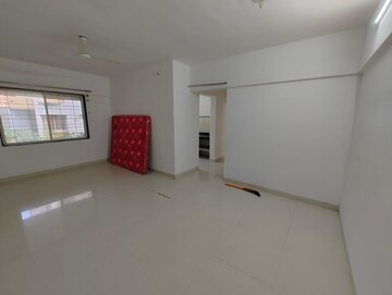 Room in 2 BHK Apartment at Abhinav Pebbles Urbania, Bavdhan – for Rent