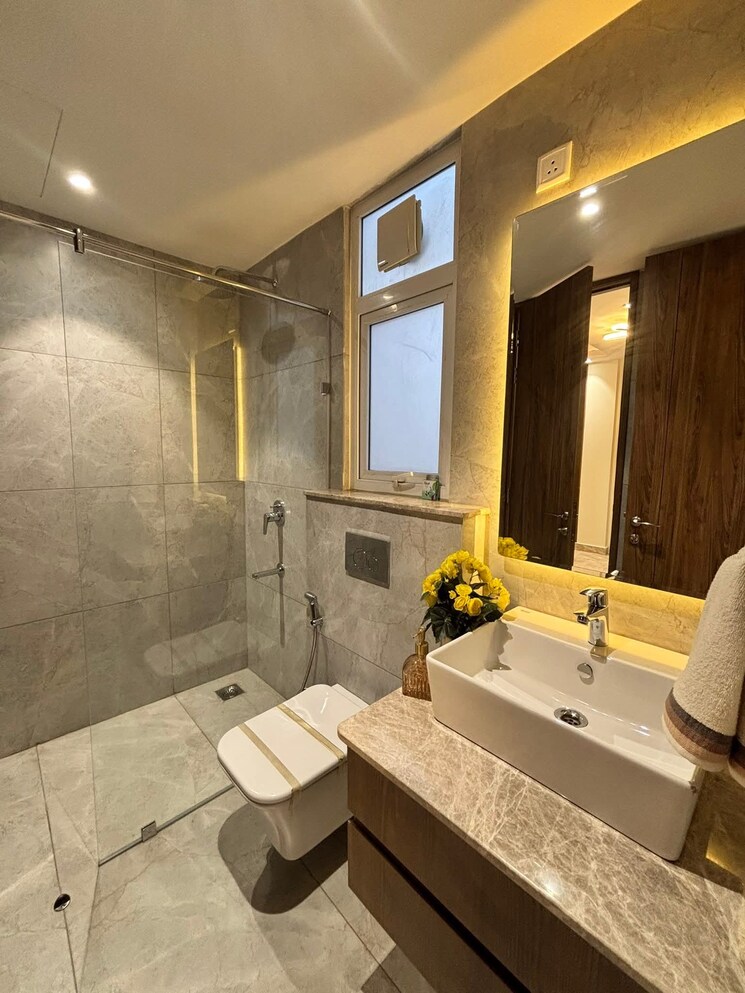 Bathroom, orchid-ivy-floors 4 Bedroom 2500 Sq.Ft. Builder Floor In Sector 51 Gurgaon 9217388