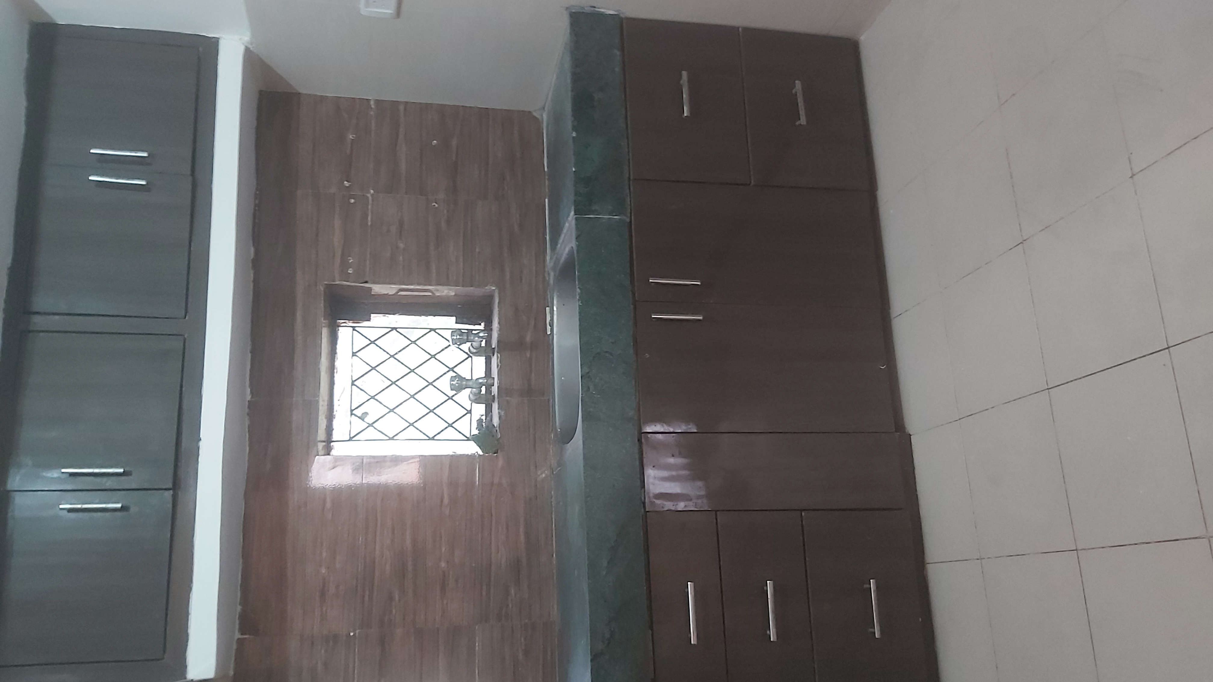 1.5 BHK + Pooja Room Apartment For Rent in Dda Flat Pkt 4 Mayur Viha