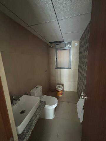 Bathroom in 2 BHK Apartment at Kalpataru Immensa, Kolshet Road – for Rent