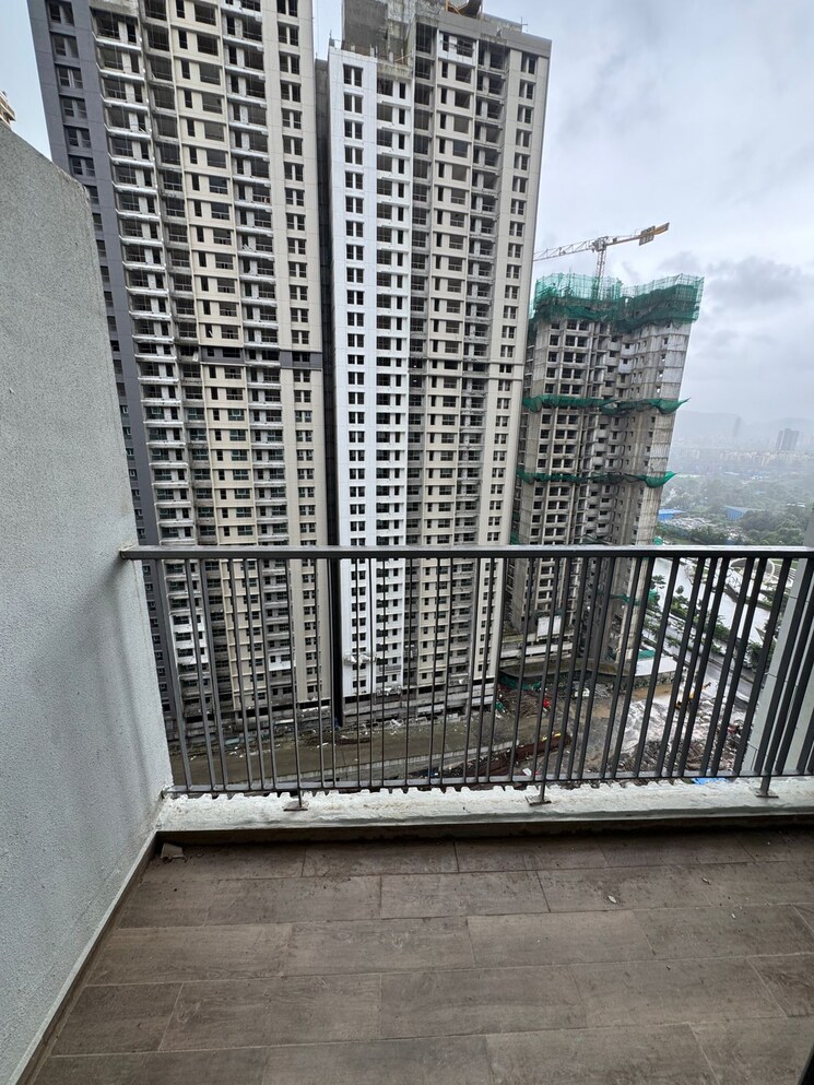 Exterior View, kalpataru-immensa-e 3 Bedroom 996 Sq.Ft. Apartment In Kolshet Road Thane 9217404