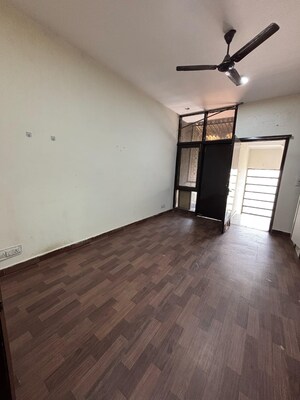 3 BHK Apartment For Rent in Unitech South City 1, South City 1
