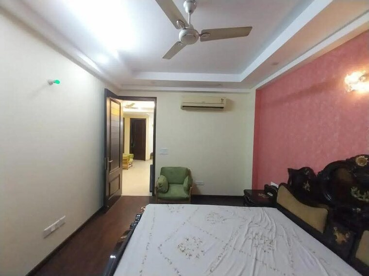 Bedroom, saket 2 Bedroom 300 Sq.Yd. Builder Floor In Saket Delhi 9217427