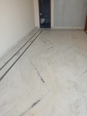 2 BHK Apartment For Rent in Unitech South City 1, South City 1