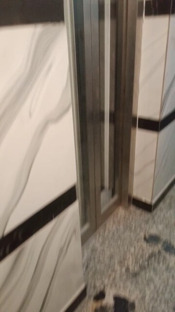 Building Lobby in 3.5 BHK Builder Floor at Dwarka Sector 16 – for Sale