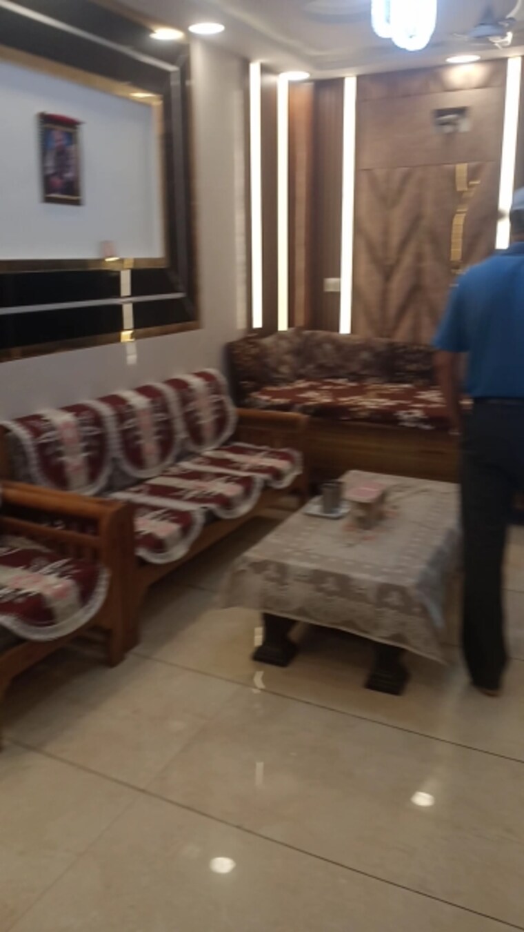 Living Room, dwarka sector 16 3.5 Bedroom 900 Sq.Ft. Builder Floor In Dwarka Sector 16 Delhi 9217440